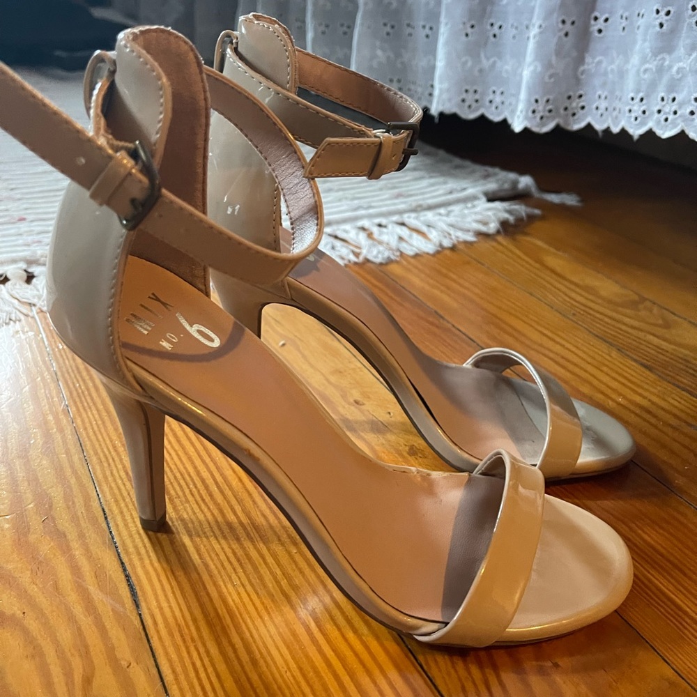 Nude patent leather heels. Brand new, never worn, size 9!